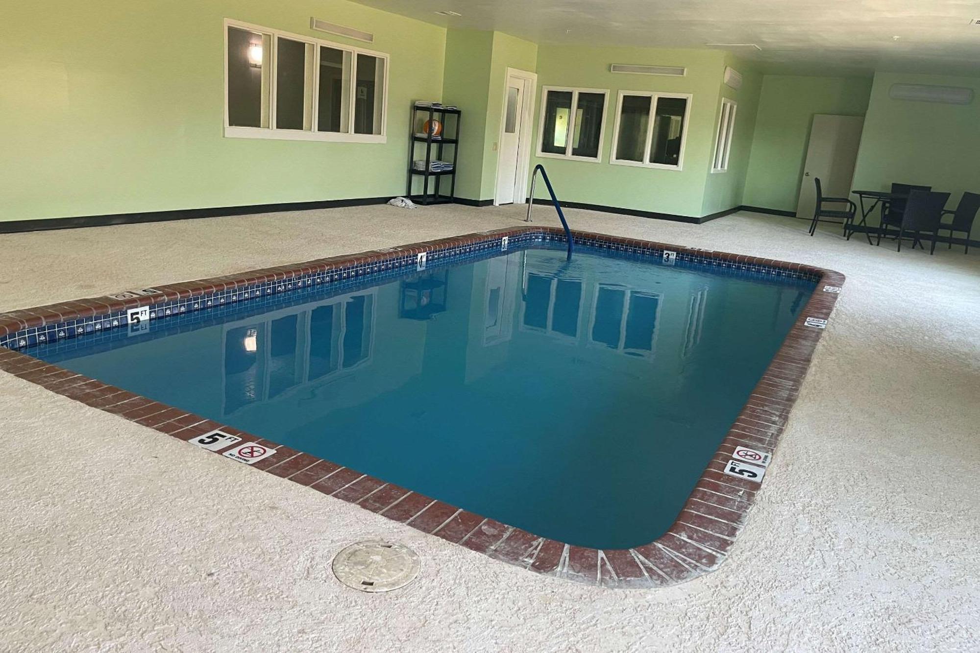 Quality Suites Abilene Exterior photo