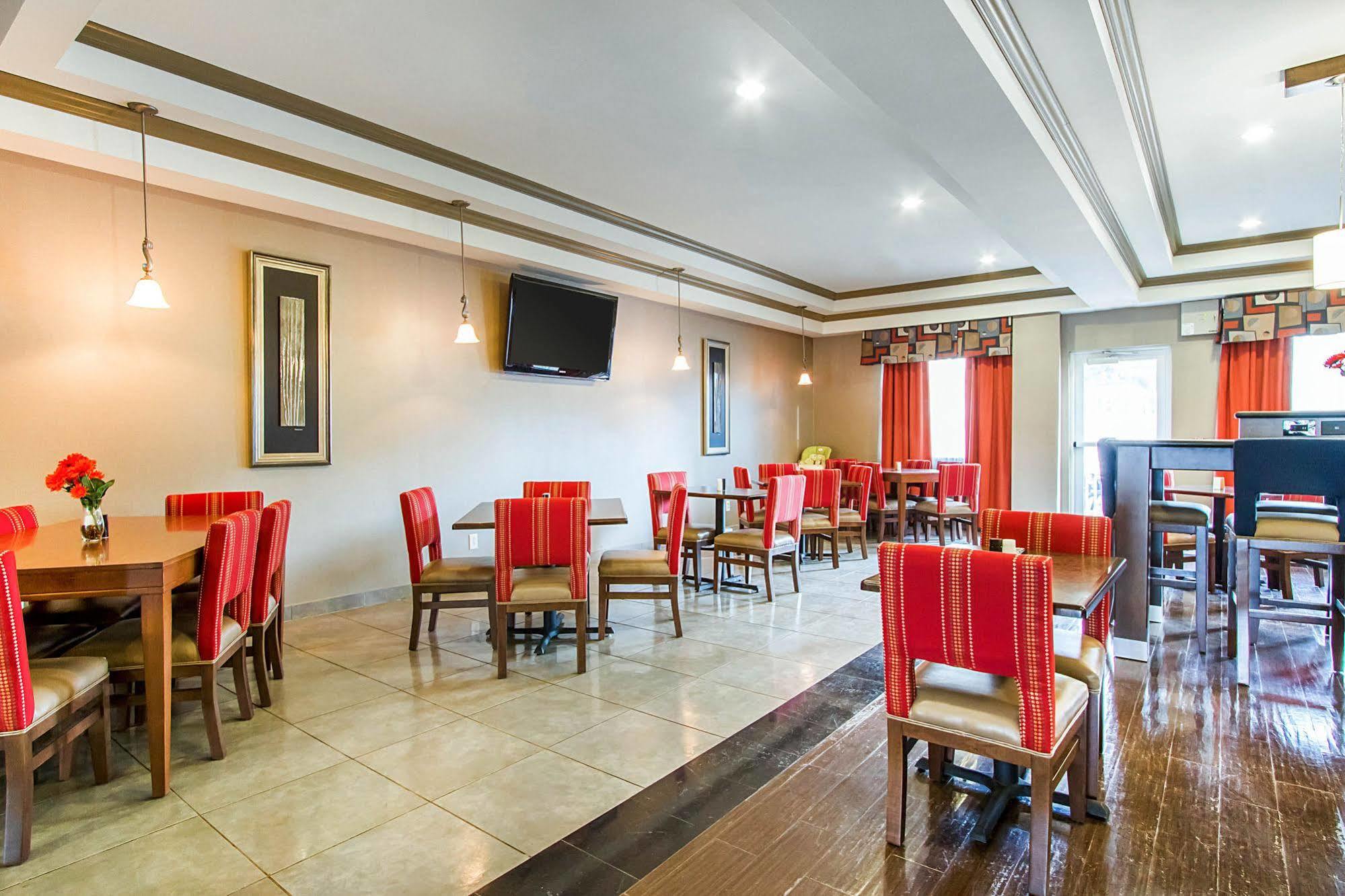 Quality Suites Abilene Exterior photo