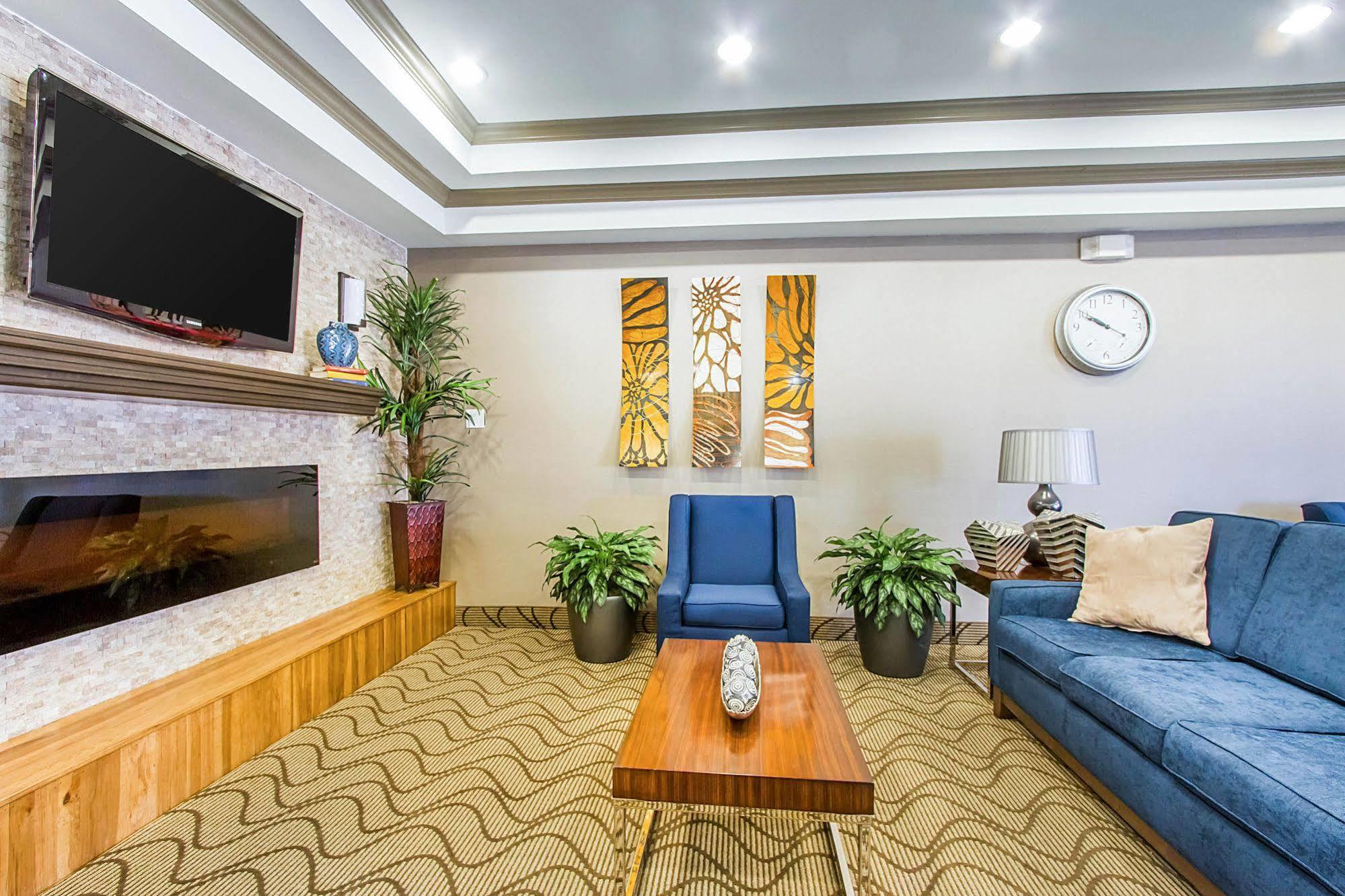 Quality Suites Abilene Exterior photo